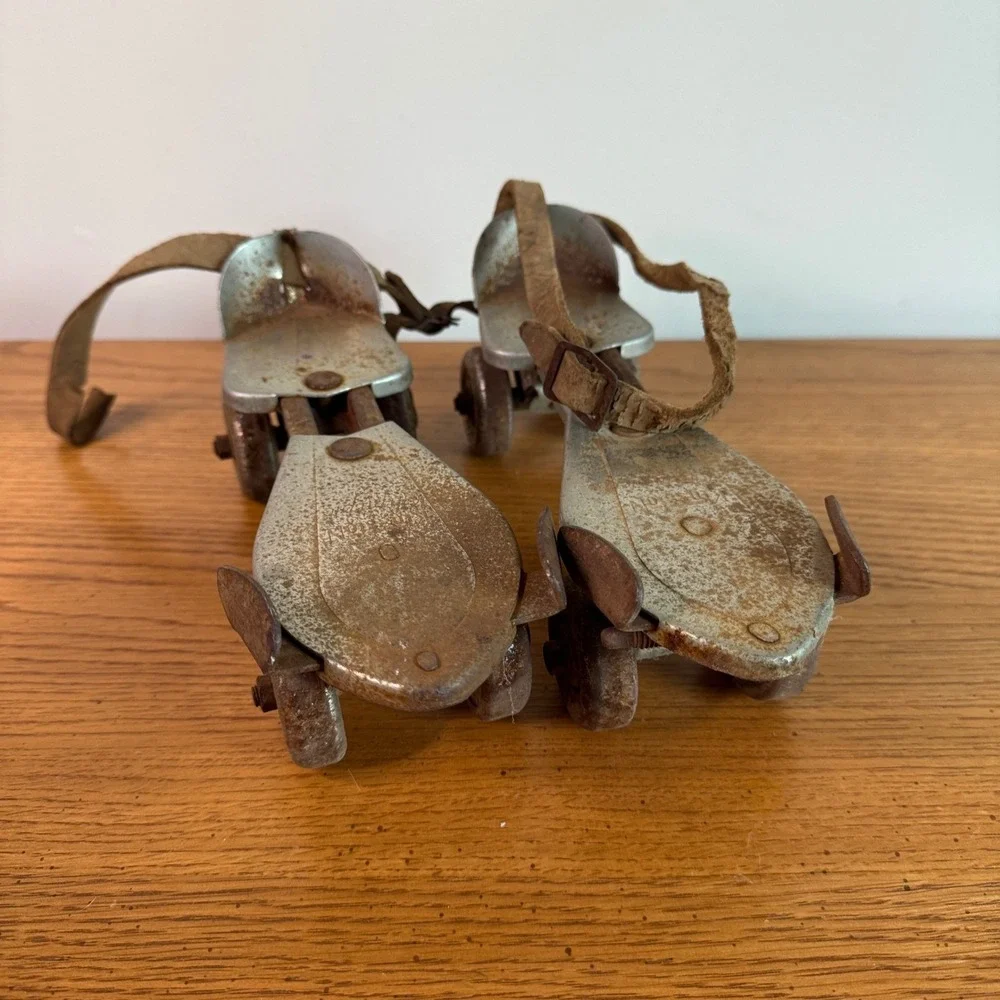 Vintage Kingston Olympic‎ Metal Roller Skates Adjustable Antique Decor